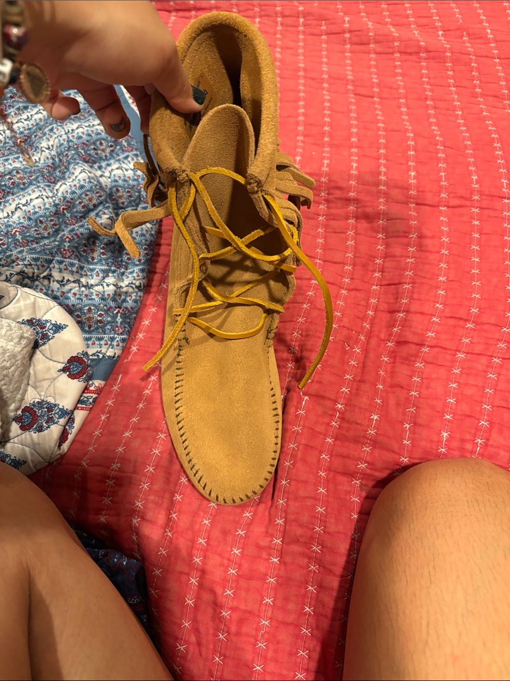 Minnetonka boots - Picture 7 of 10
